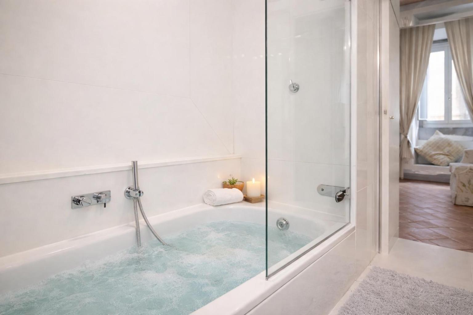 Luxury Apartment In Via Dei Cartari Spacious, Elegant, Central Rome — Photos 2